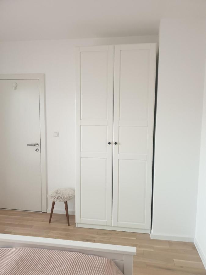 Apartman Viktoria Tuzla Exterior foto